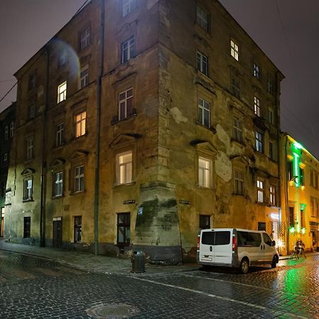 Old House Apartment Lviv Luaran gambar
