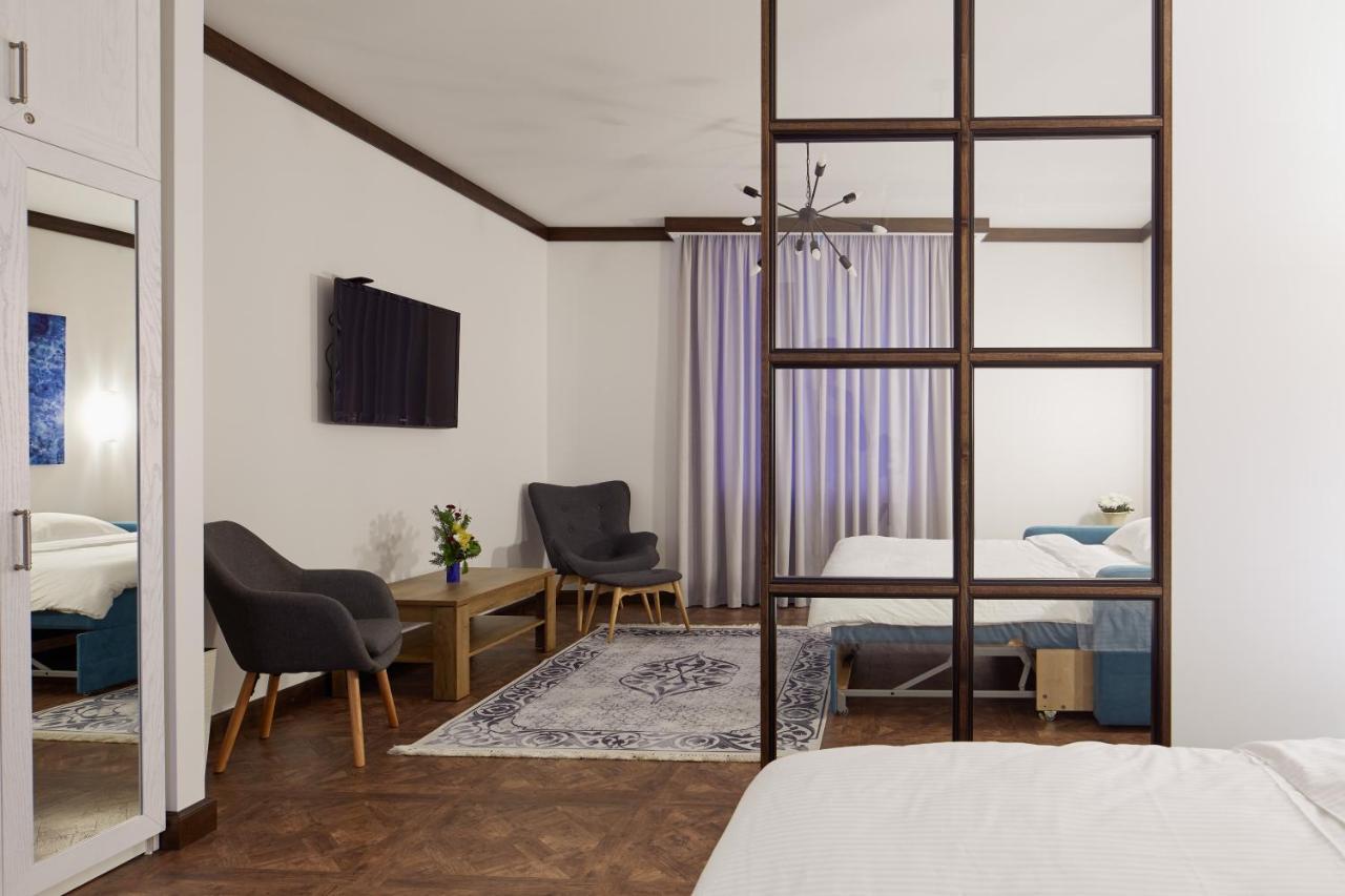 Old House Apartment Lviv Luaran gambar